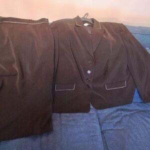Travis Ayers Women’s Brown Skirt Suit Set Size 18W Blazer & Skirt